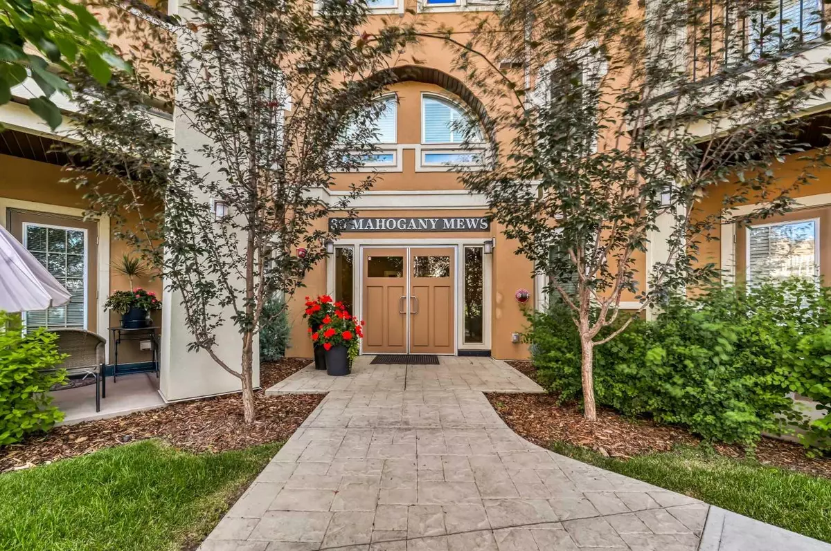 Calgary, AB T3M3H4,30 Mahogany Mews Southeast #411