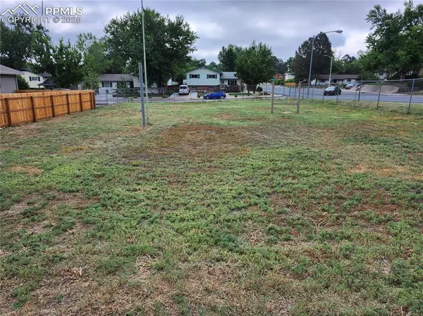 1504 Tweed ST, Colorado Springs, CO 80909