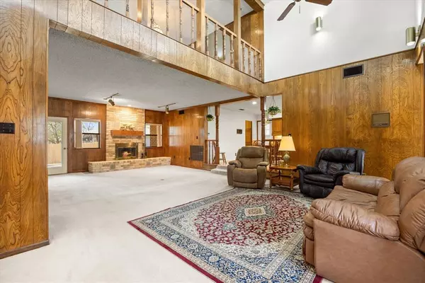 Granbury, TX 76049,5116 Fairway Circle