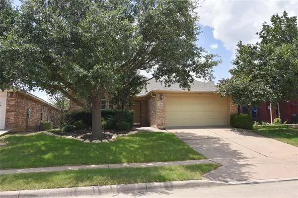 13037 Evergreen Drive, Fort Worth, TX 76244