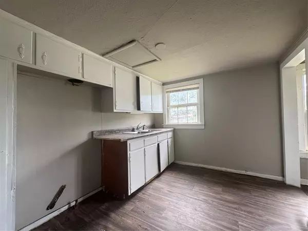 Wichita Falls, TX 76301,1102 Neff Avenue