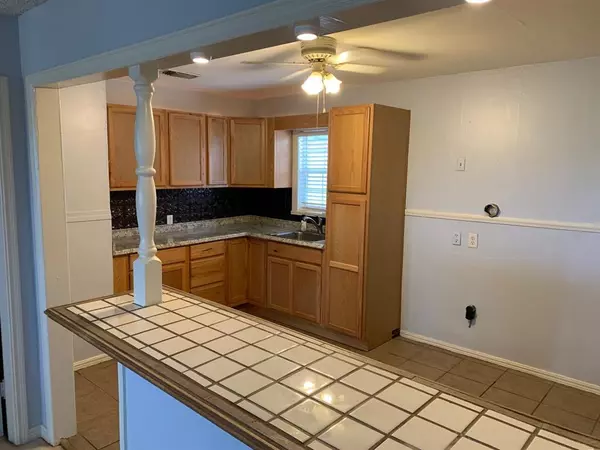 Sweetwater, TX 79556,1615 Woodruff Lane