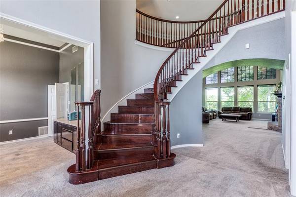 Fort Worth, TX 76179,7428 Golf Club Drive