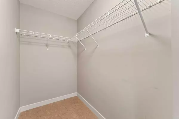 Calgary, AB T3N 0L2,155 Skyview Ranch WAY NE #2403