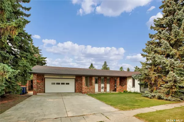 1009 8th STREET, Rosthern, SK S0K 3R0