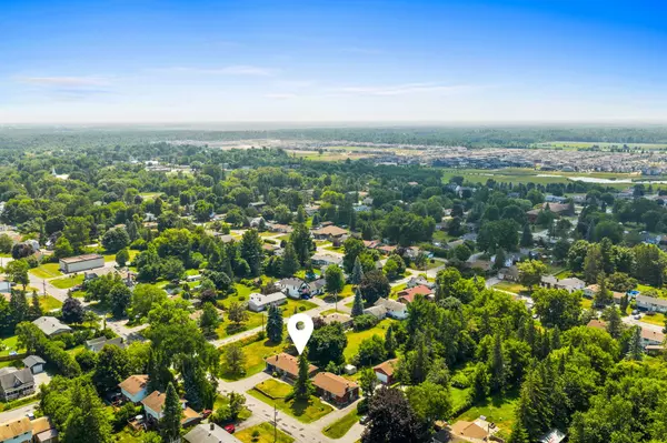 Stittsville - Munster - Richmond, ON K0A 2Z0,15 Lennox ST