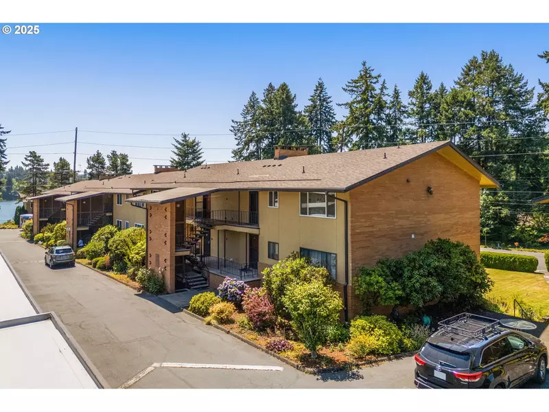 1400 SE LAVA DR #22, Milwaukie, OR 97222