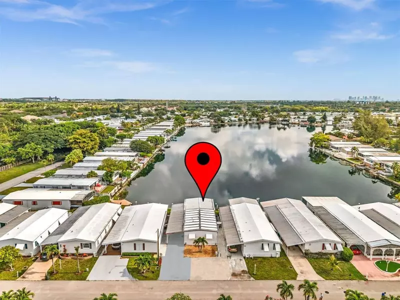 3137 SW 58th Pl, Dania Beach, FL 33312
