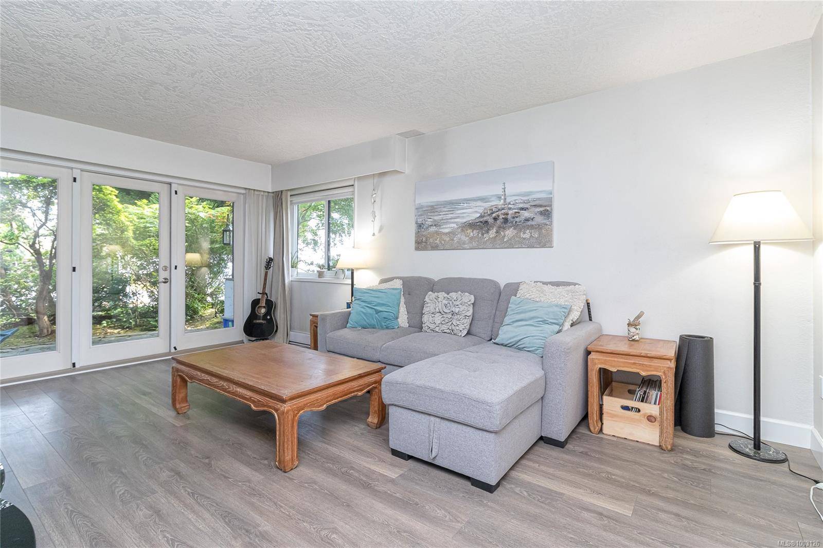 Victoria, BC V8S 1X2,1792 Rockland Ave #101