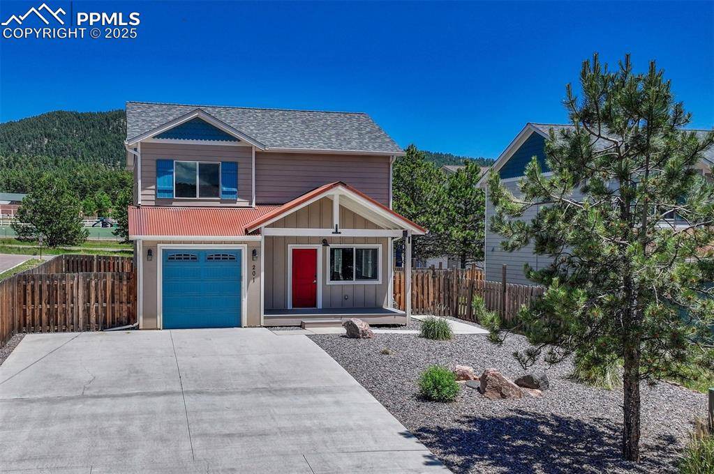201 S Boundary ST, Woodland Park, CO 80863
