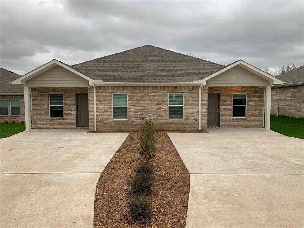 Sherman, TX 75092,2321 N Hickory Street