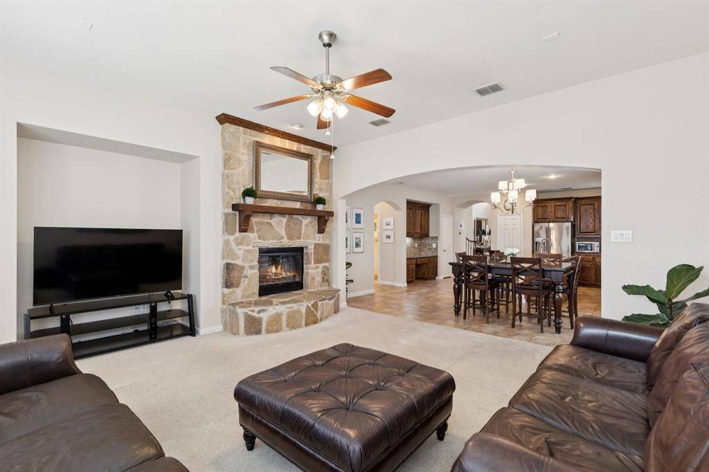 Allen, TX 75013,927 Dunleer Drive