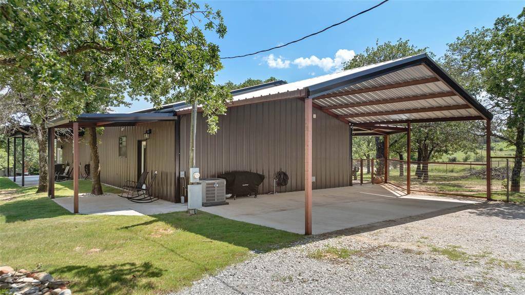 Springtown, TX 76082,752 Salt Creek Road