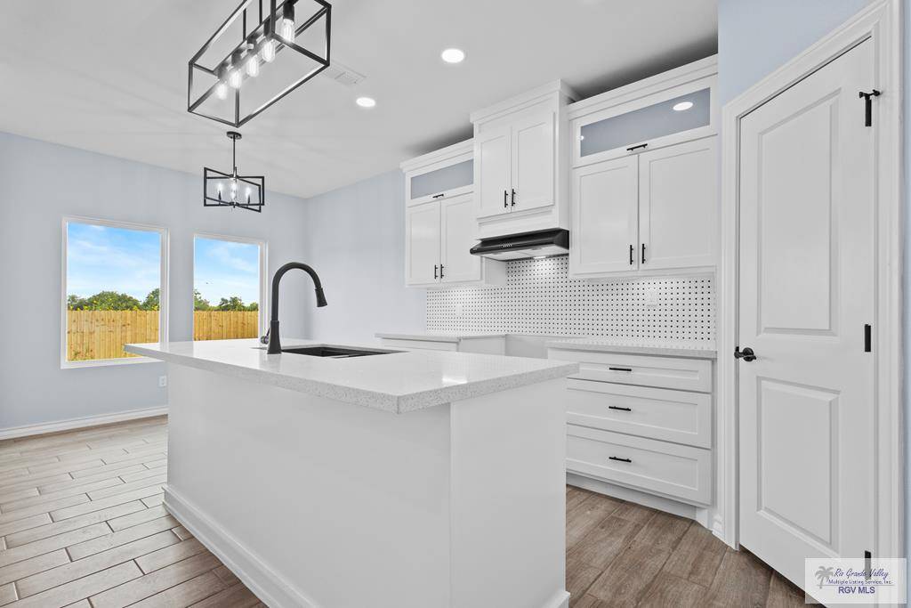 La Feria, TX 78559,308 FAITH DR.
