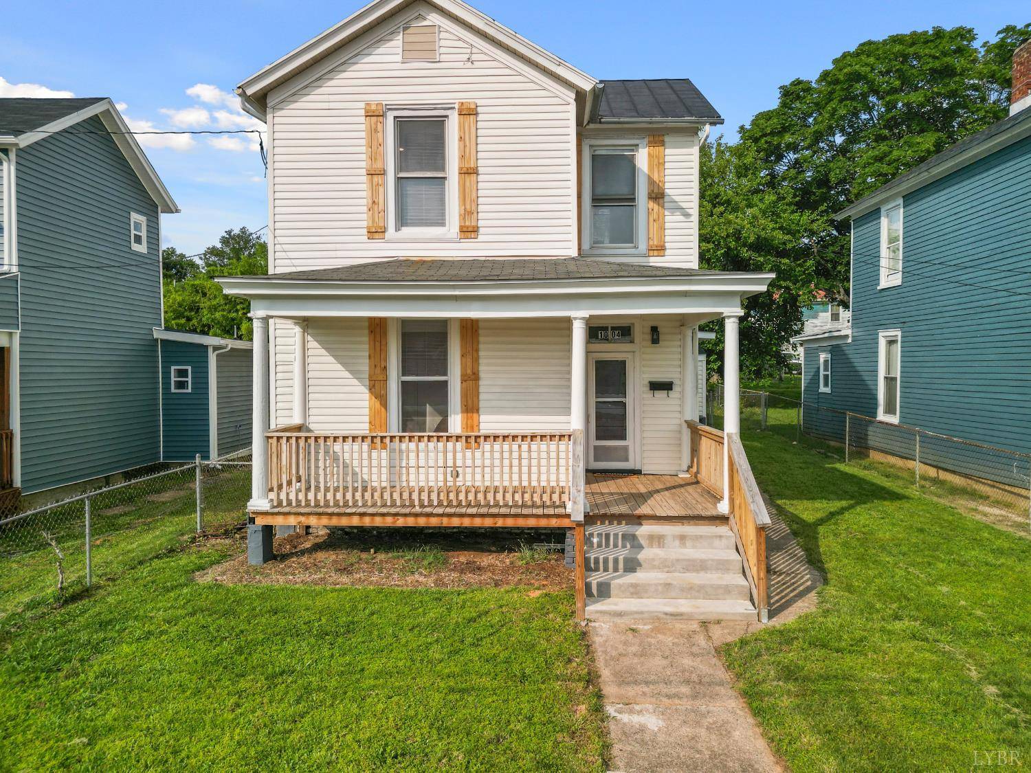 1004 Buchanan,  Lynchburg,  VA 24501