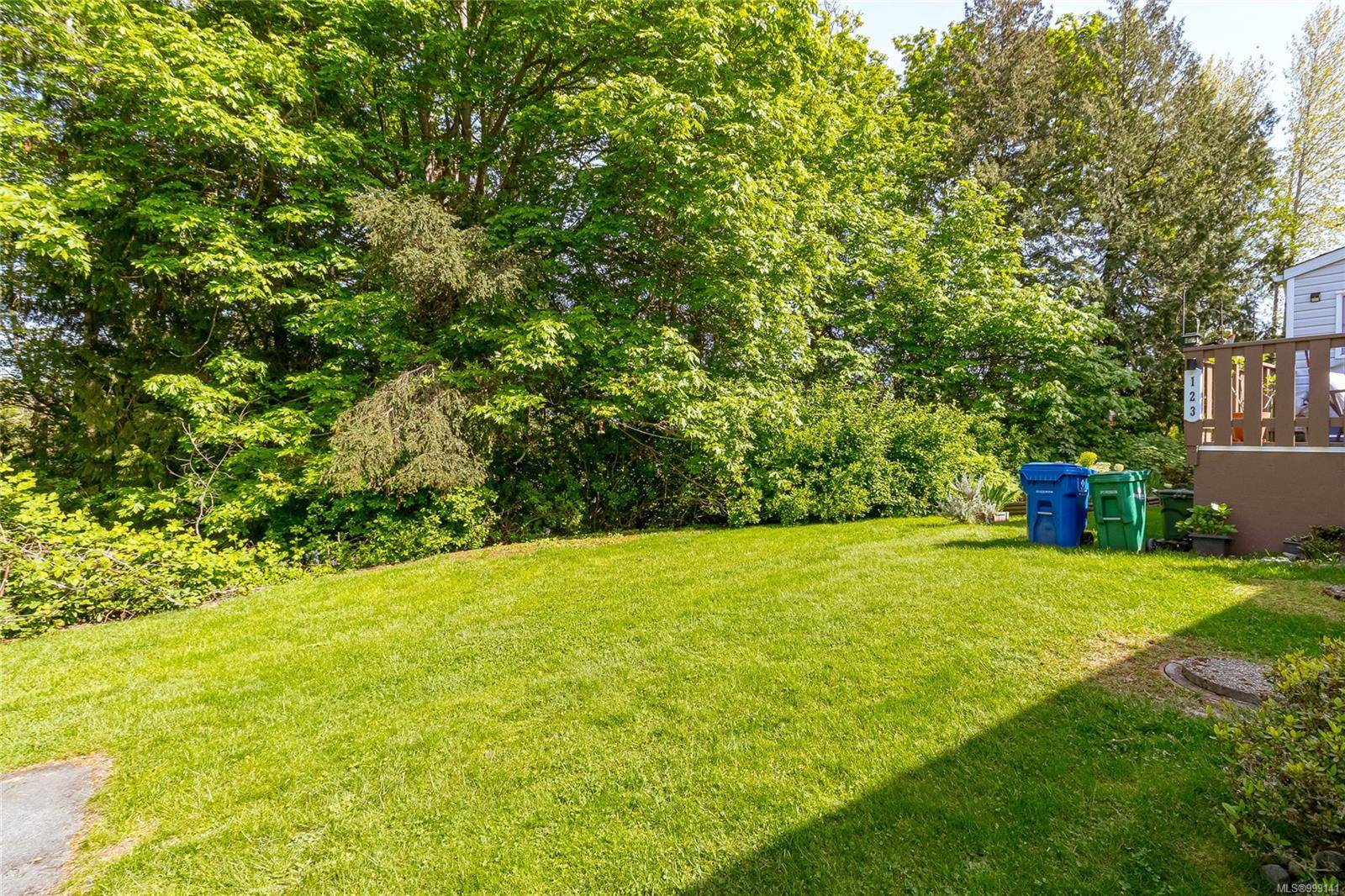 Central Saanich, BC V8M 2C8,2779 Stautw Rd #123