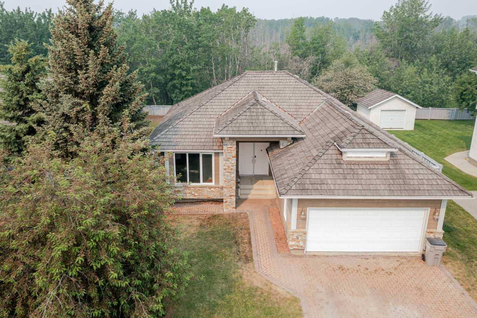 Grande Prairie, AB T8X 1J1,11814 91B ST