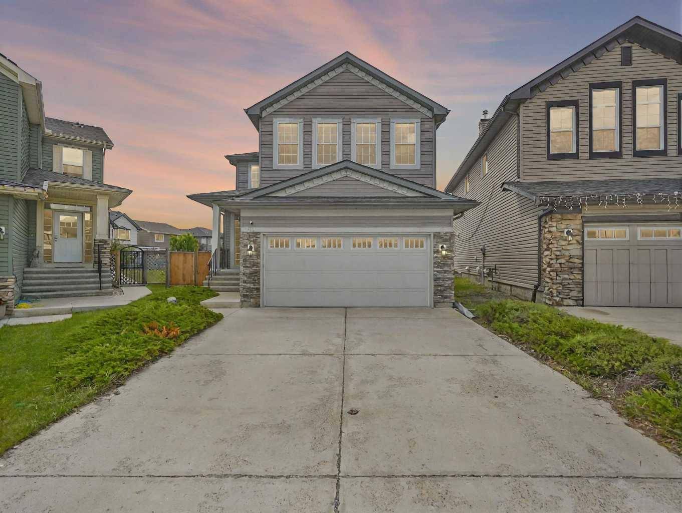 64 Royal Oak CPE NW, Calgary, AB T3G 0A5