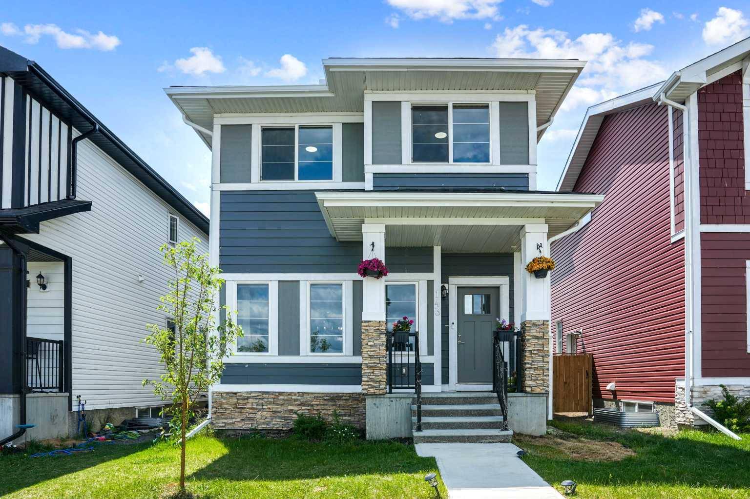 143 Waterford HTS, Chestermere, AB T1X 2M8
