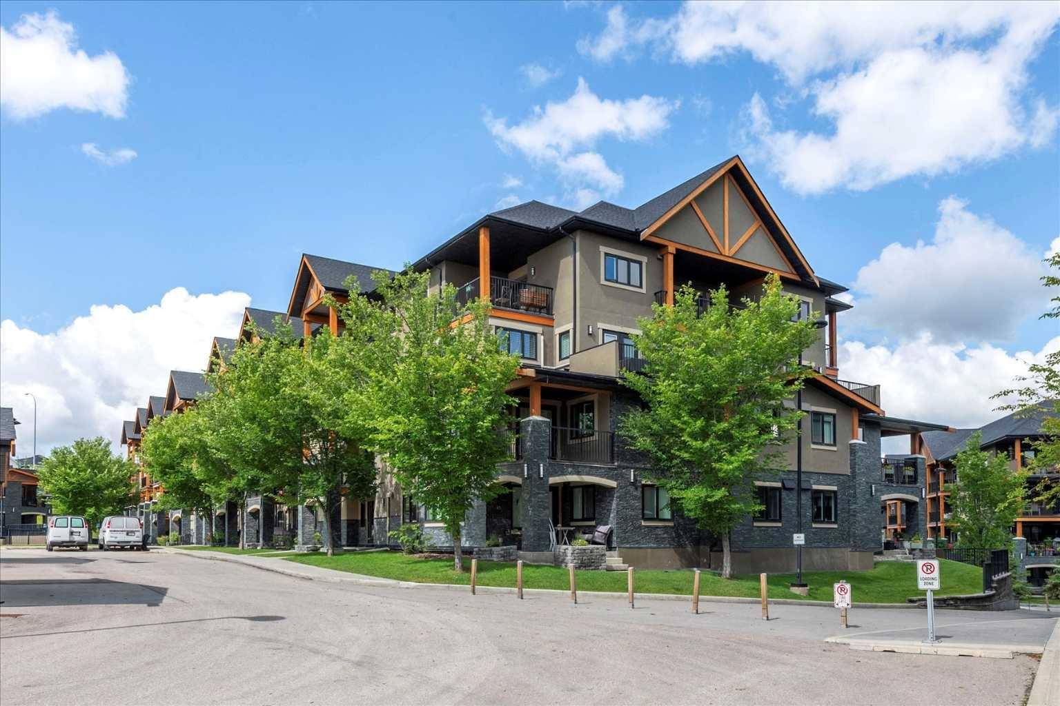 Calgary, AB T3R0V2,402 Kincora Glen RD Northwest #2207