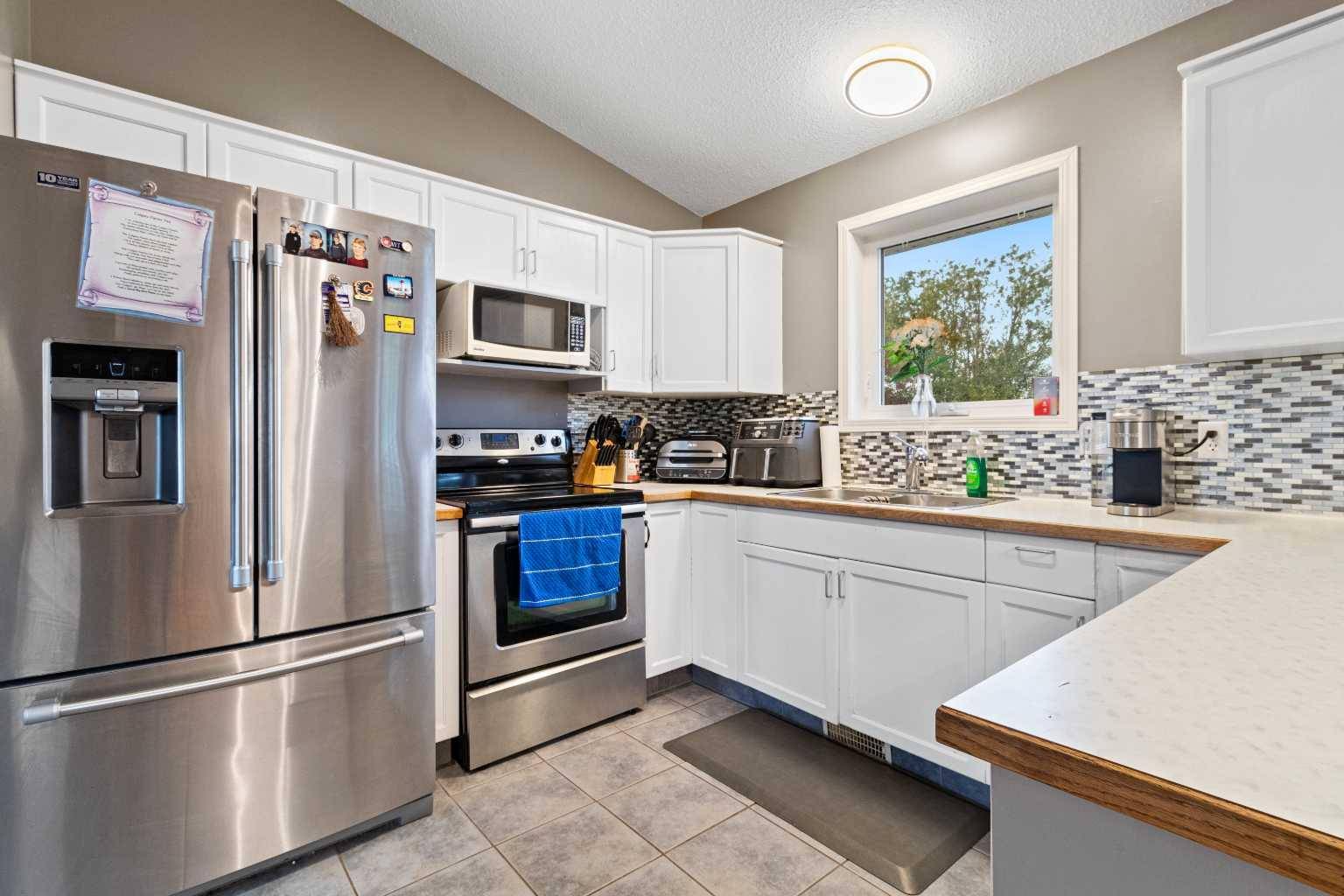 Rimbey, AB T0C 2J0,4606 57 AVE