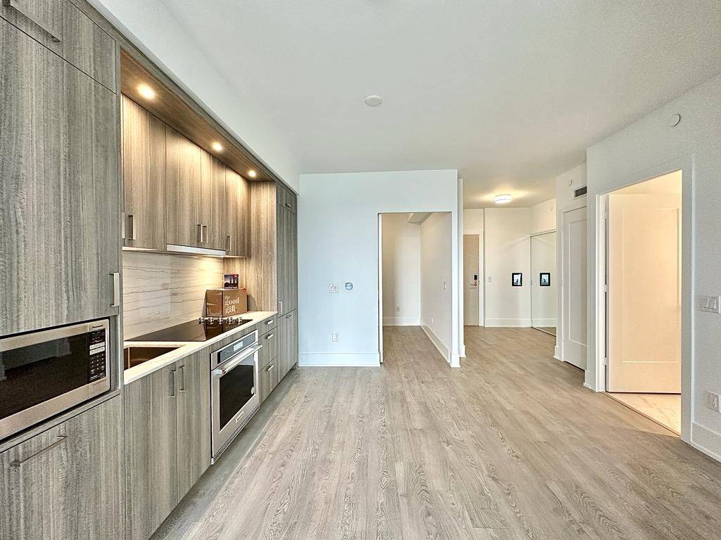 480 Front ST W #1303, Toronto C01, ON M5V 0V5