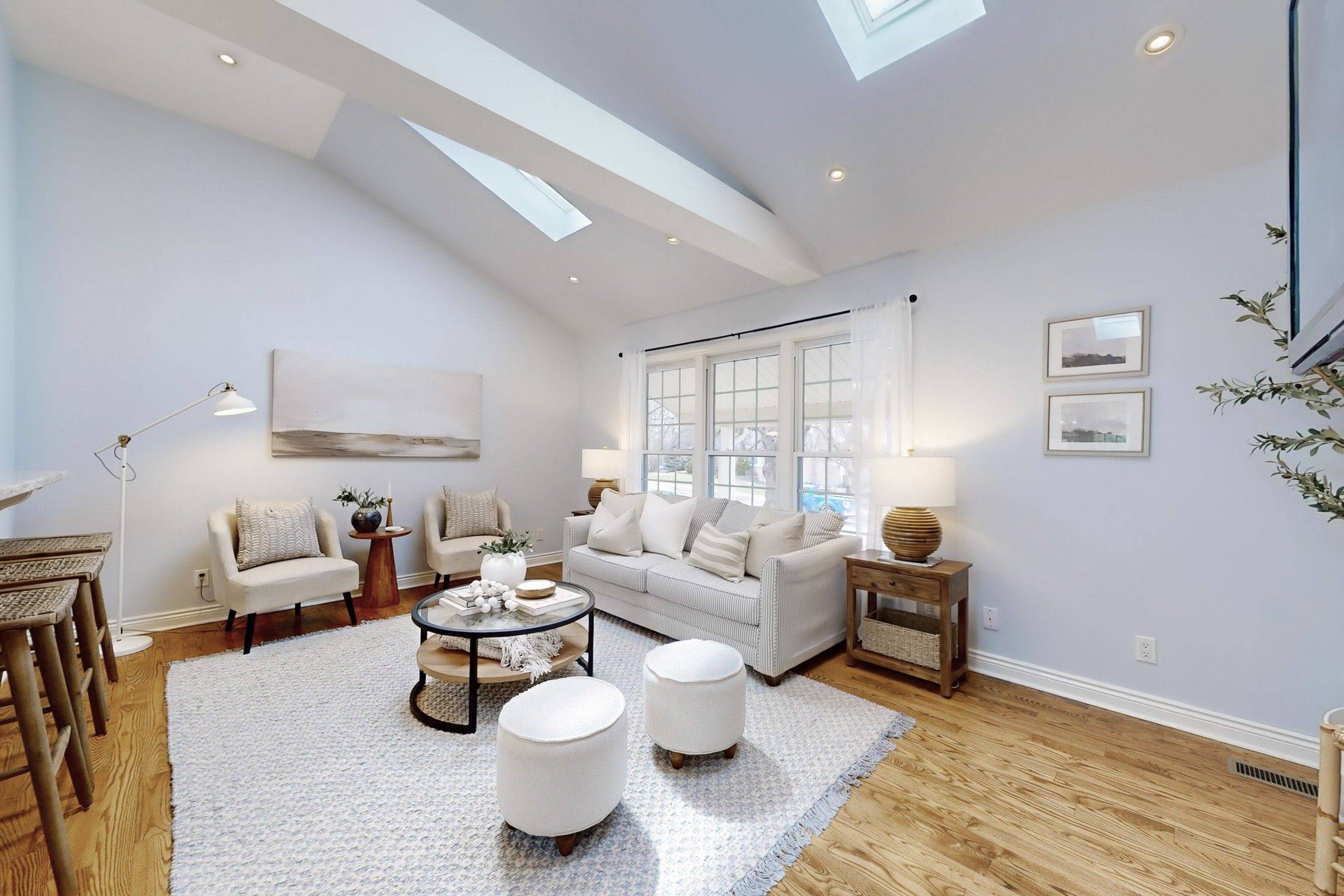 Scugog, ON L9L 1L1,15217 Old Simcoe ST