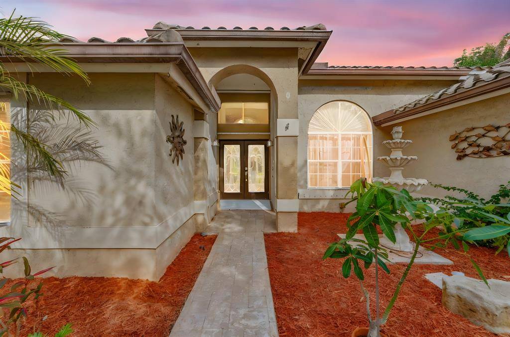 Coconut Creek, FL 33073,5341 NW 44th Ave