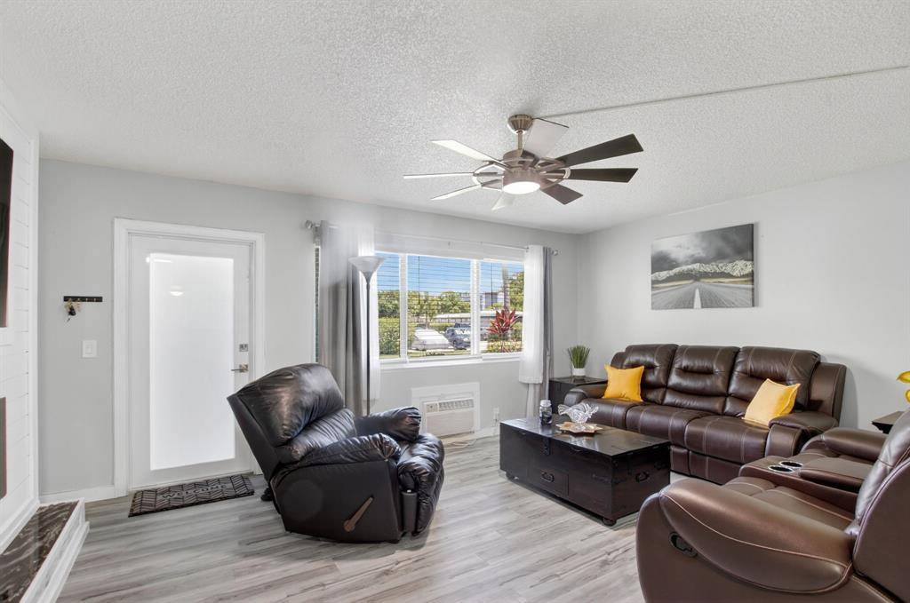 Deerfield Beach, FL 33442,435 Durham O #435