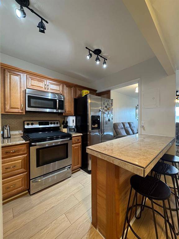 Sunrise, FL 33322,8305 Sunrise Lakes Blvd #312
