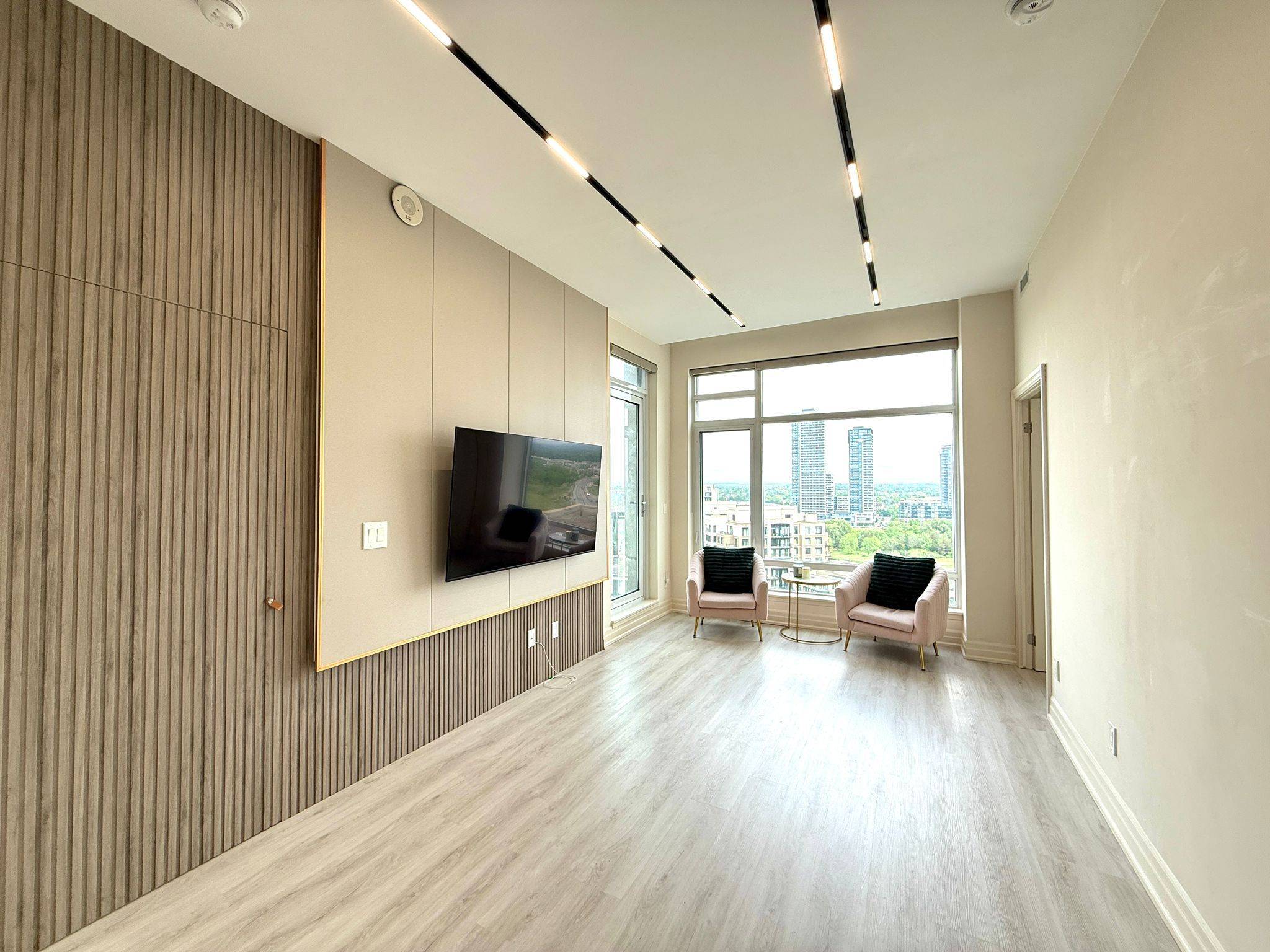 Markham, ON L6G 0E3,8110 Birchmount RD #1407