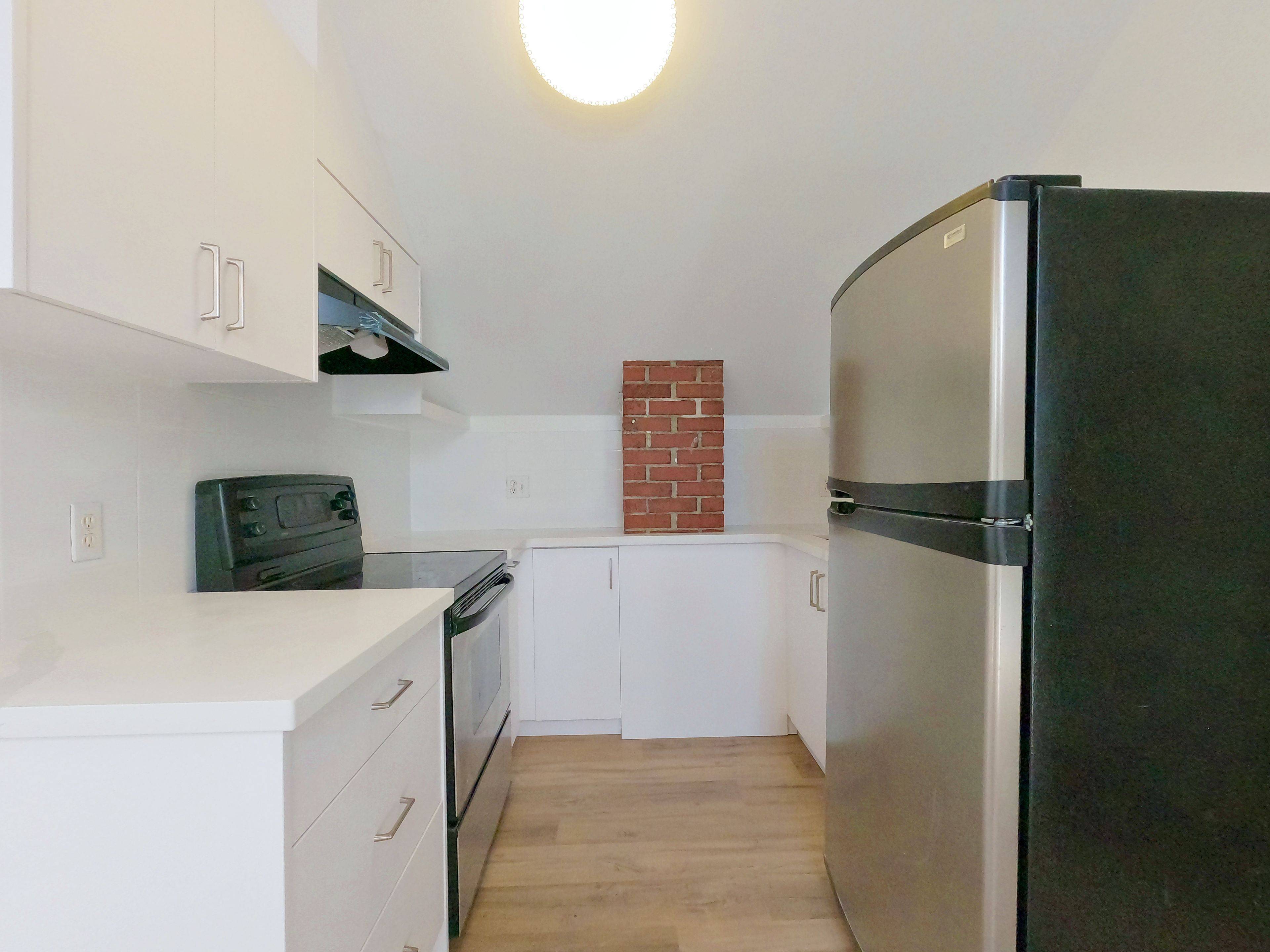 Richmond Hill, ON L4C 1C6,101 Roseview AVE #Upper