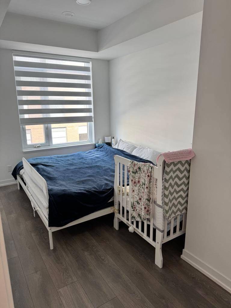 Vaughan, ON L4J 0L5,8 Beverley Glen BLVD #220