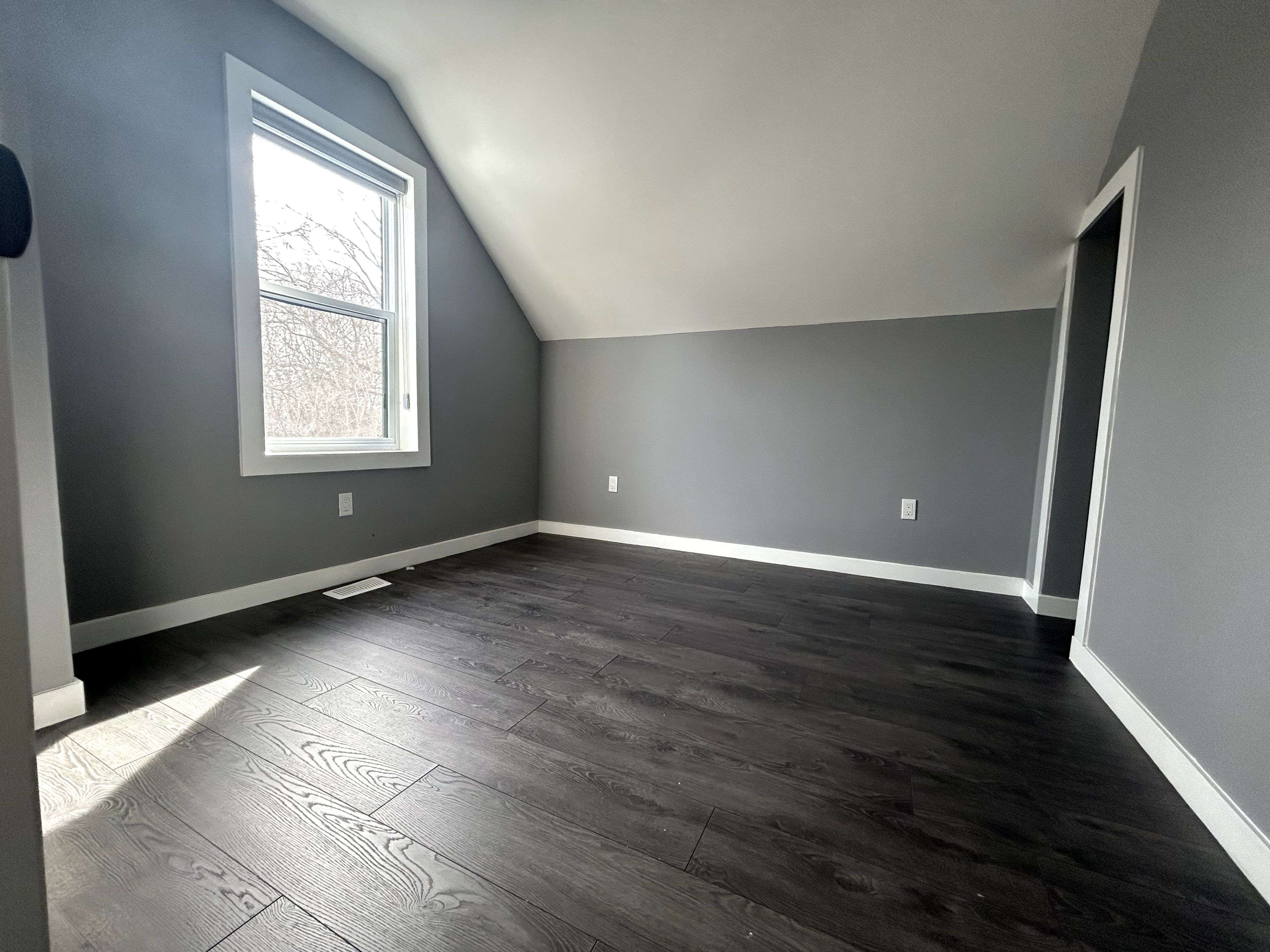 Orillia, ON L3V 3L5,101 COLDWATER RD W #2