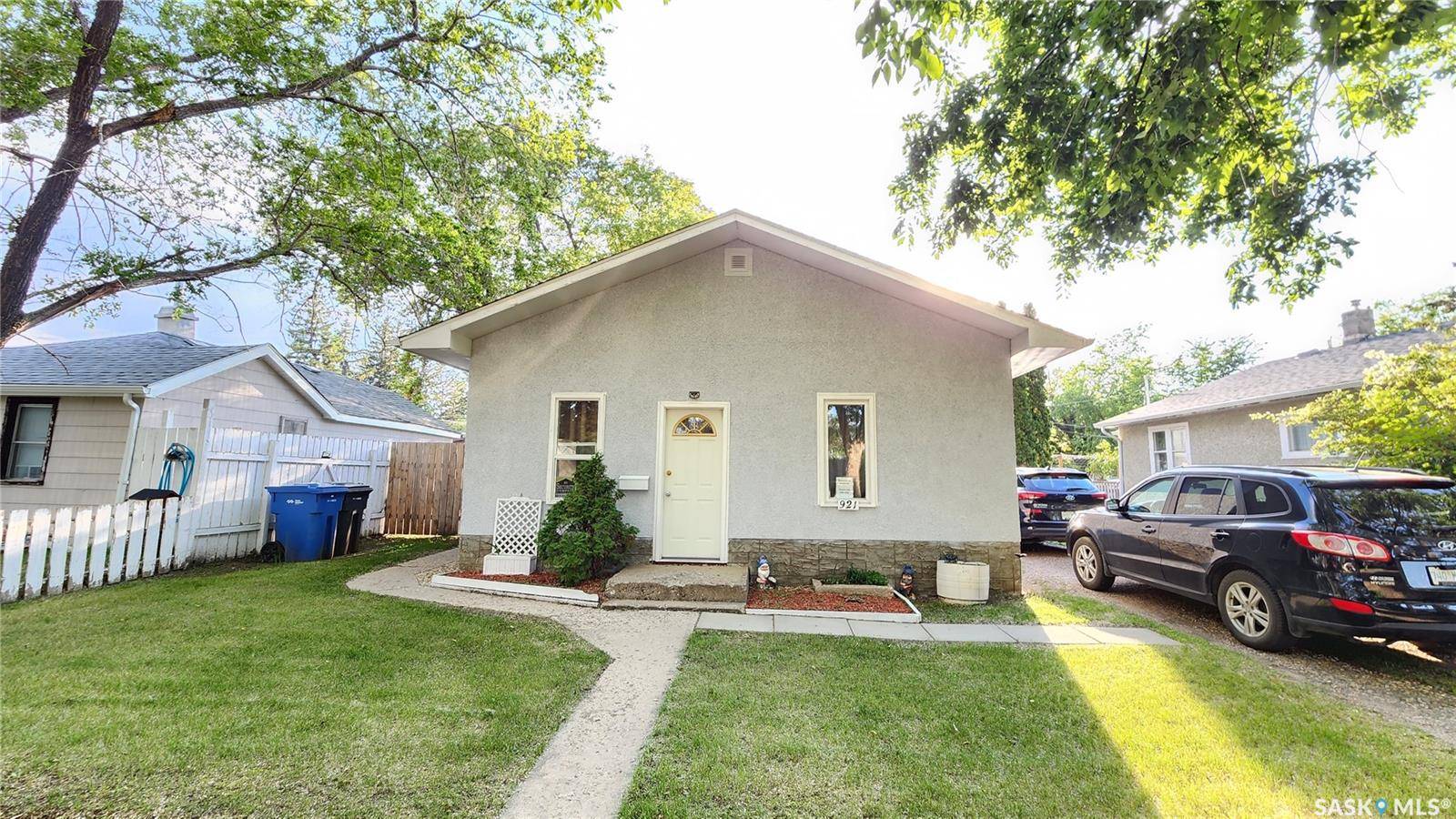 921 109th STREET, North Battleford, SK S9A 2E1