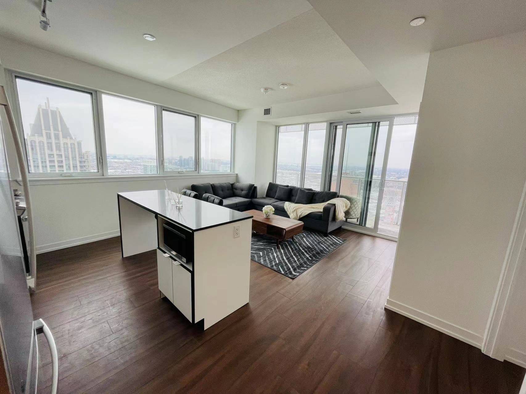 Mississauga, ON L5B 0L4,4065 Confederation Pkwy #3904
