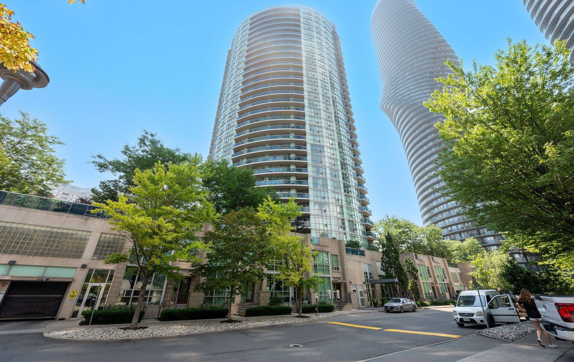 70 Absolute AVE #2501, Mississauga, ON L4Z 0A4