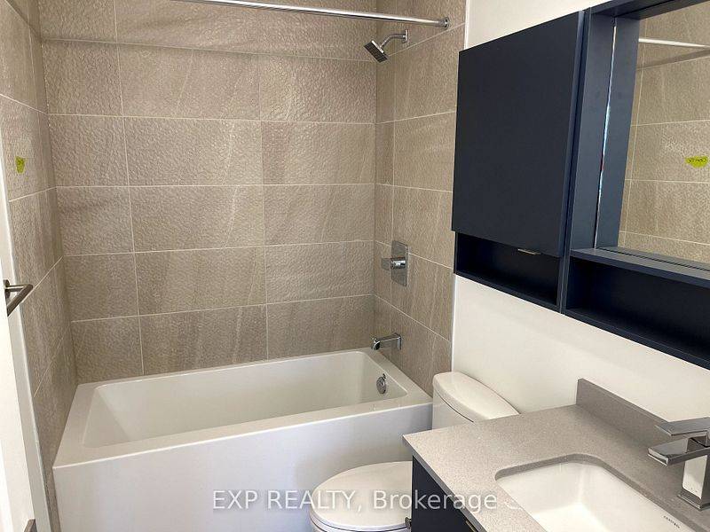 Hamilton, ON L8P 1K5,415 Main ST W #407