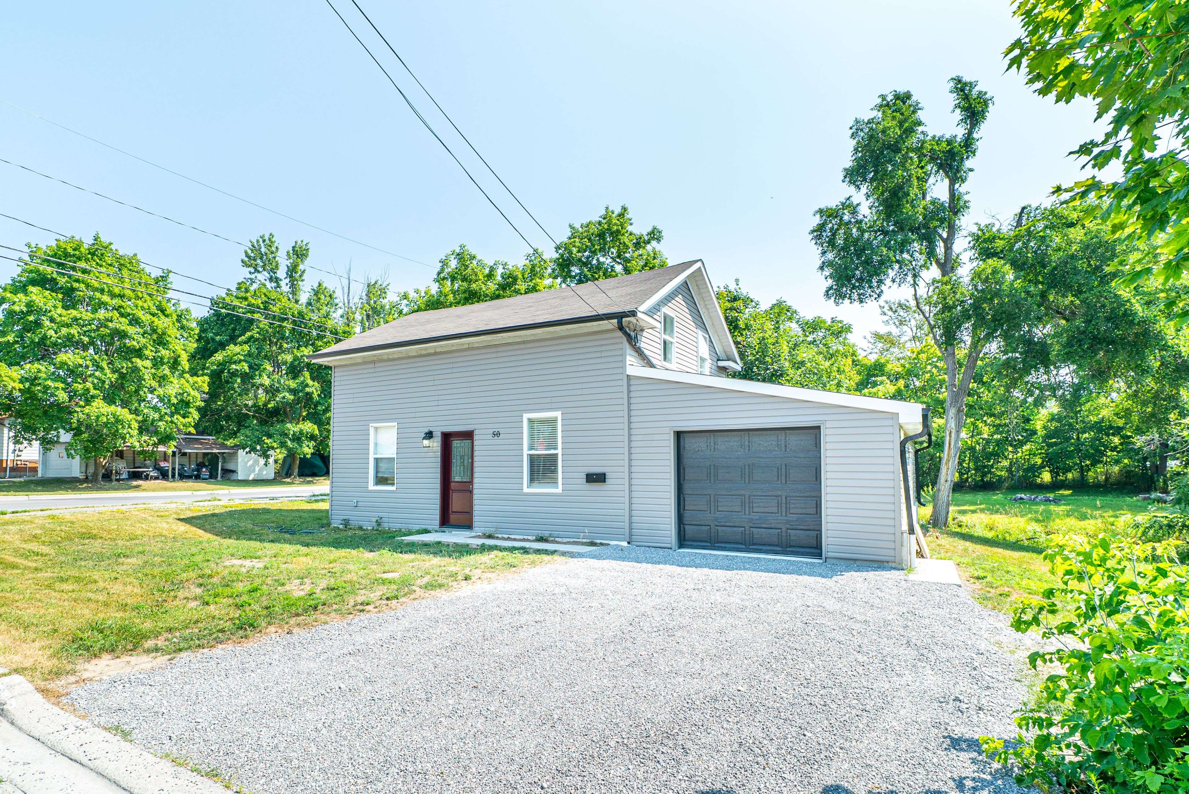 50 St Patrick ST, Kawartha Lakes, ON K9V 1R3