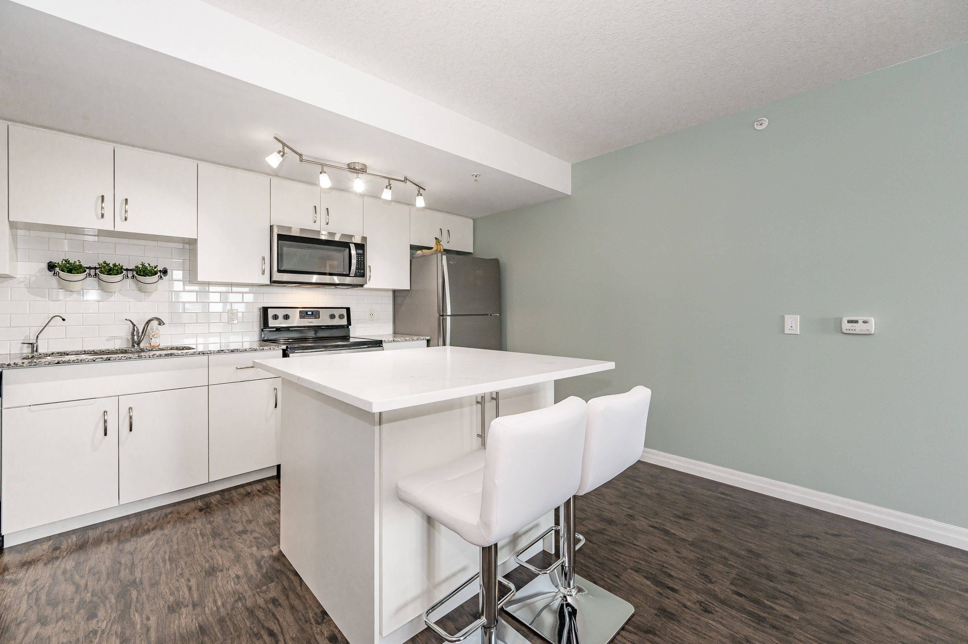 Guelph, ON N1E 0P8,108 Summit Ridge DR #5