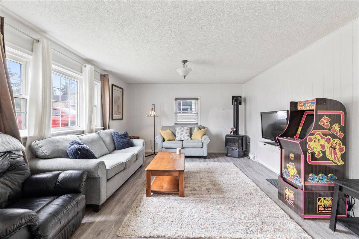 Southgate, ON N0C 1B0,220 Owen Sound ST
