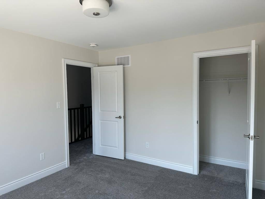 Peterborough North, ON K9H 0E7,326 Cullen TRL