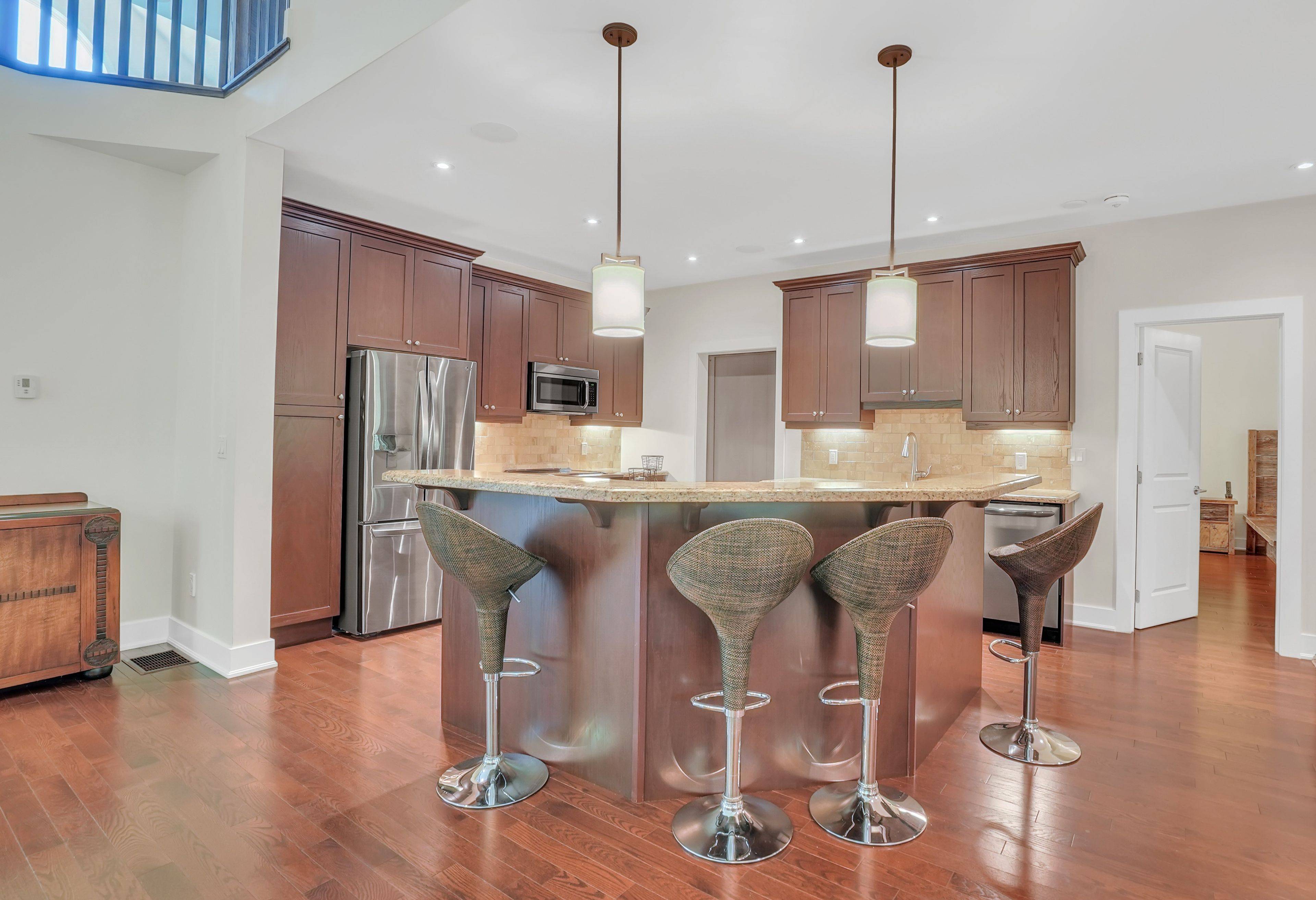 Gravenhurst, ON P1P 0A1,8 Westwind CT
