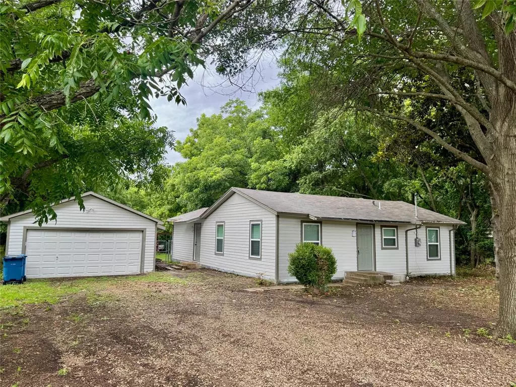 Desoto, TX 75115,728 Hilltop Circle