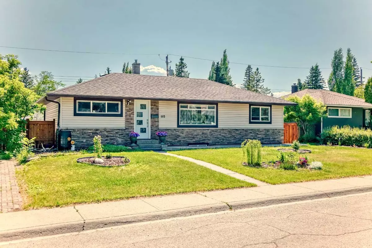 Calgary, AB T3C 2R5,103 Warwick DR SW