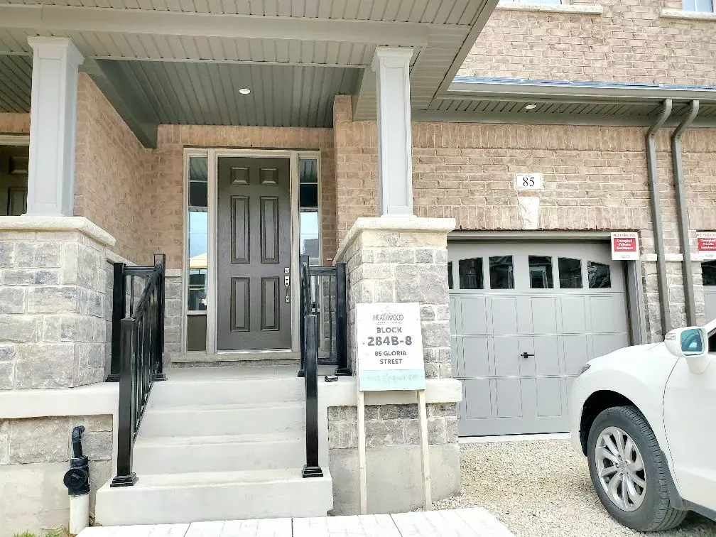Kitchener, ON N2R 0R4,85 Gloria ST