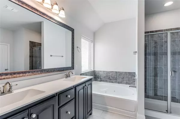 Fort Worth, TX 76179,5448 Tuxbury Pond Drive