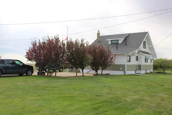 Rural Vulcan County, AB T0L 0N0,134004 RG RD 223