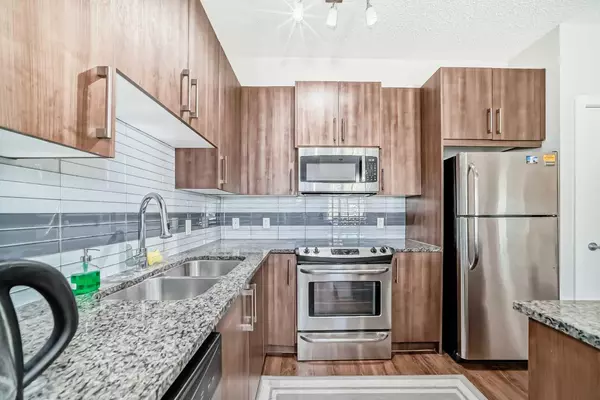 Calgary, AB T3R 0W6,12 Sage Hill TER NW #311