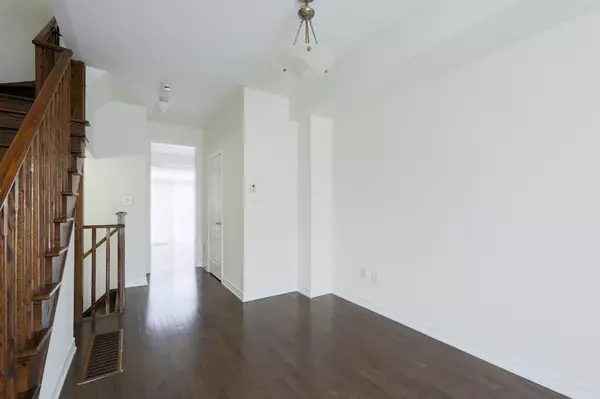 Toronto E04, ON M1L 0H4,50 Lily Cup AVE